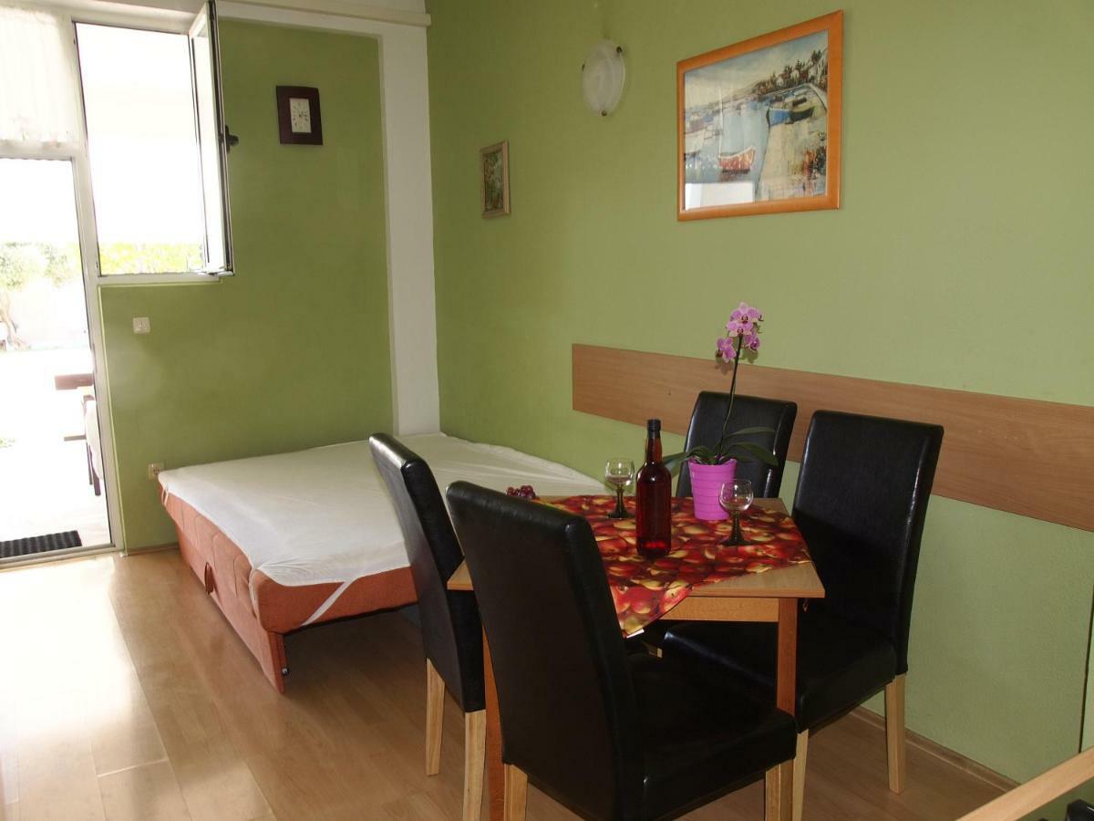 Apartmani Diana Макарска Екстериор снимка