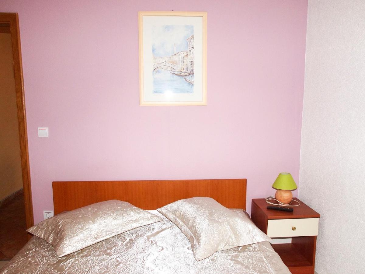 Apartmani Diana Макарска Екстериор снимка