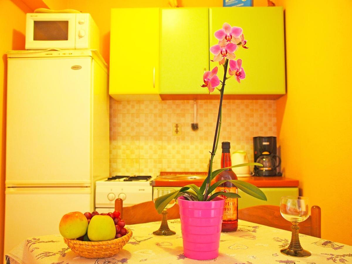 Apartmani Diana Макарска Екстериор снимка