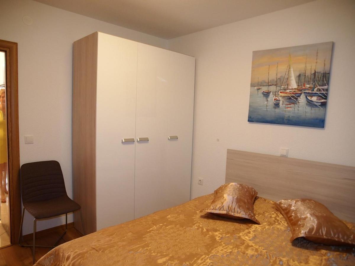 Apartmani Diana Макарска Екстериор снимка