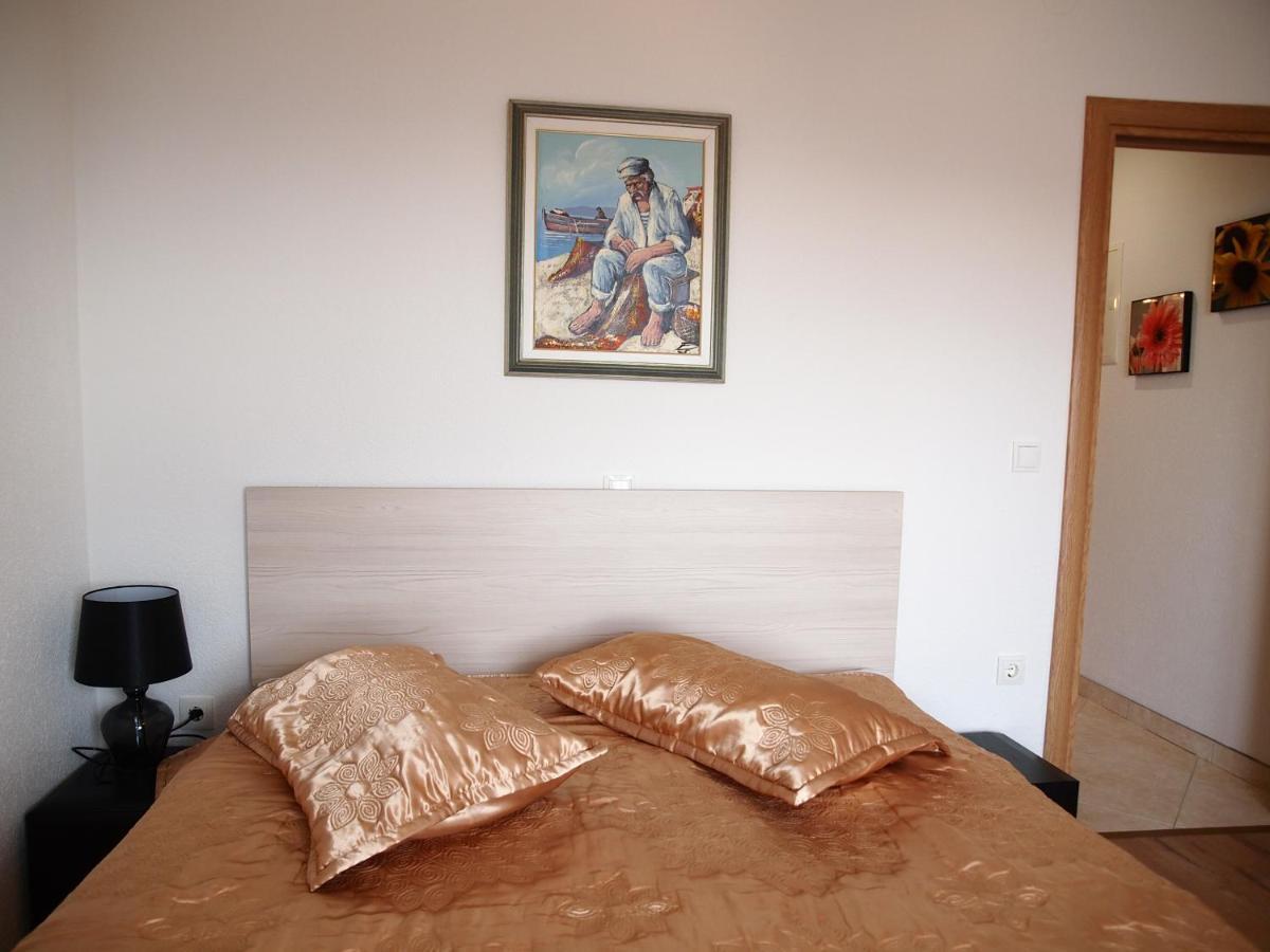 Apartmani Diana Макарска Екстериор снимка