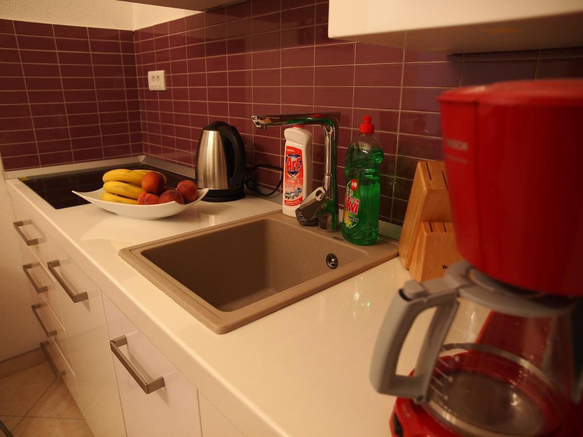 Apartmani Diana Макарска Екстериор снимка